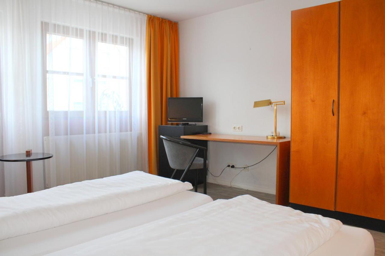 Hotel Lamm Nufringen Eksteriør billede