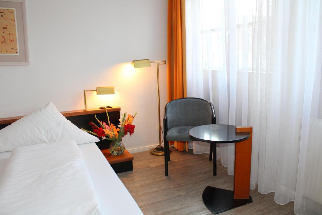 Hotel Lamm Nufringen Eksteriør billede